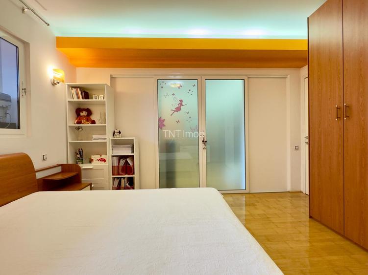 Apartament 3 camere Piata Domenii, centrala proprie, garaj, comision 0 ! - 16