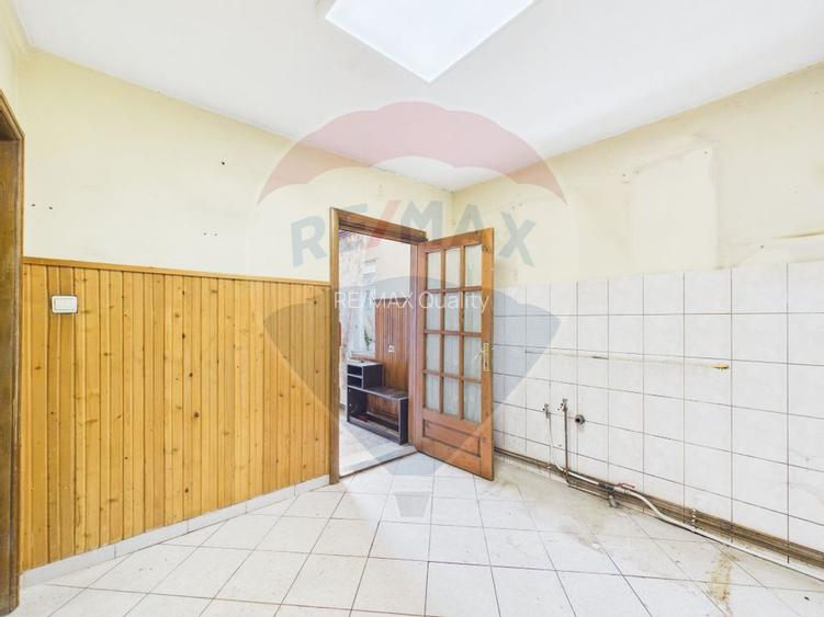 Casă cu curte de vanzare Ferentari- Salaj - 9