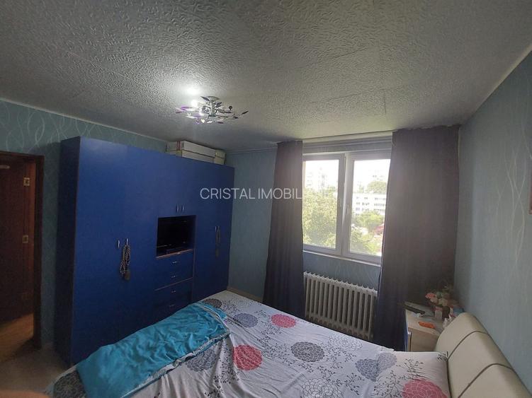 Vanzare apartament 2 camere in Titan, mobilat, utilat- 4min metrou C.Georgian - 6