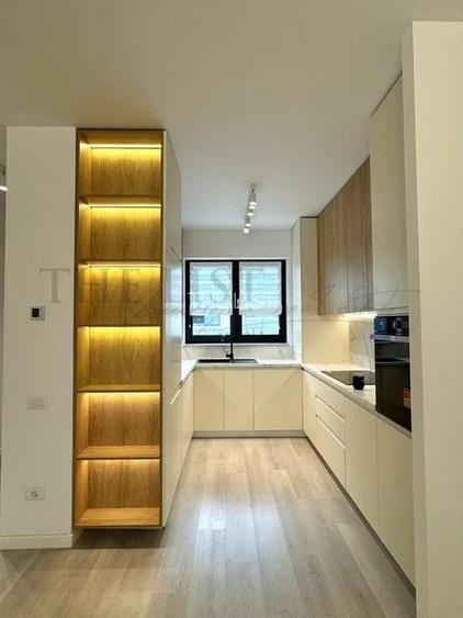 De Vanzare| Vila cu 5 camere | Pipera - 3