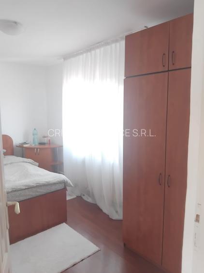 5217  Casa parter +etaj  KM 5 - 17