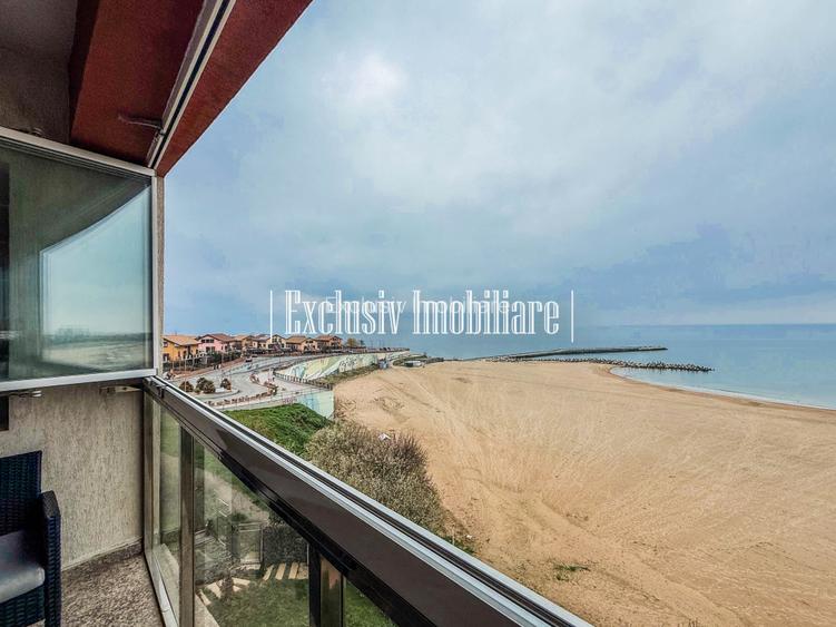 Vedere Frontala la Mare si Plaja la Picioare - Apartament cu Parcare Privata - 9