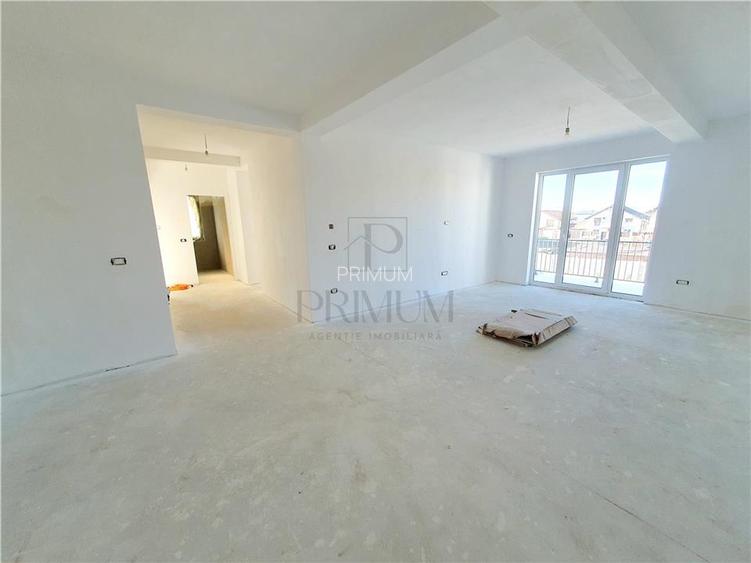 DUMBTAVITA - 3CAM - SPATIOS - 2 LOCURI DE PARCARE - CENTRALA PROPRIE/AC - 5