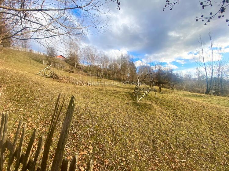 Teren in sat, cu fundație casa P+1, vedere largă, lângă rău - 7