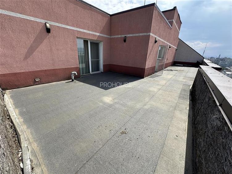 PENTHOUSE - Zona Arena Mall - 294mp - 16