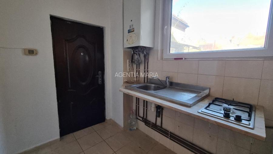 Casa zona centrala curte comuna 55000 Euro - 7