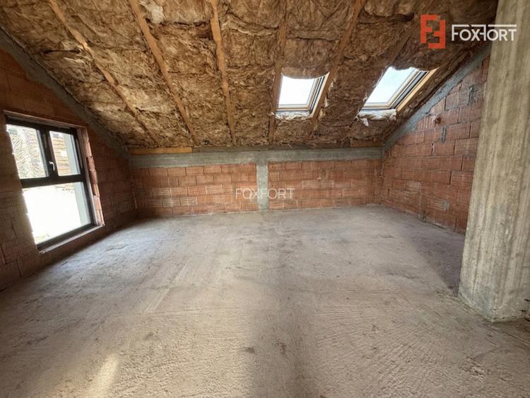 Duplex cu 4 camere de vanzare in Sanandrei - 9