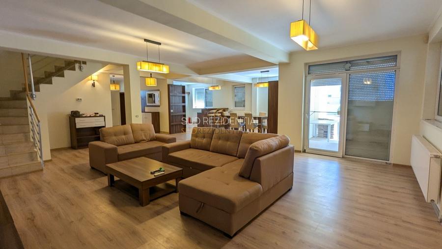 Postalionului, Grand Arena Mall - Vila P+1+M, 1500 mp teren - 3