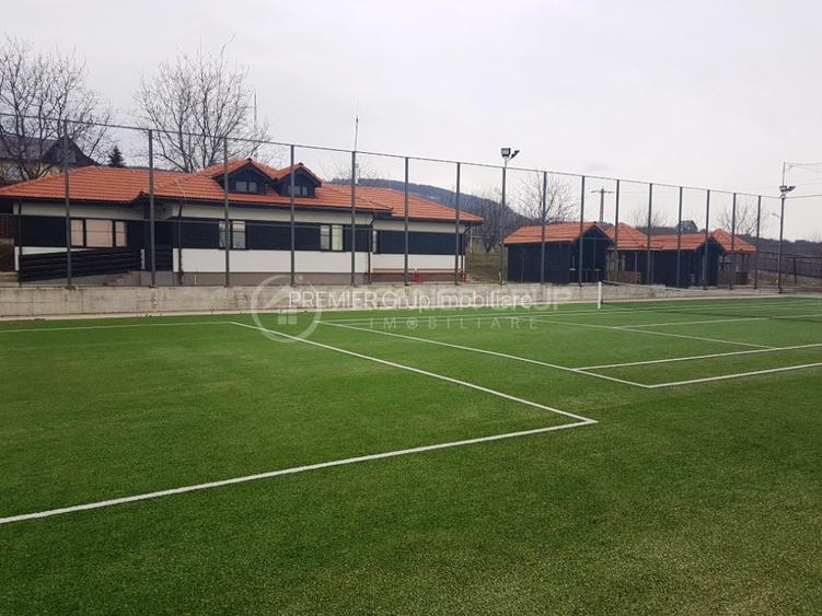 Casa 4 camere 2 băi + Baza Sportiva, Bucium, 170mp - 2