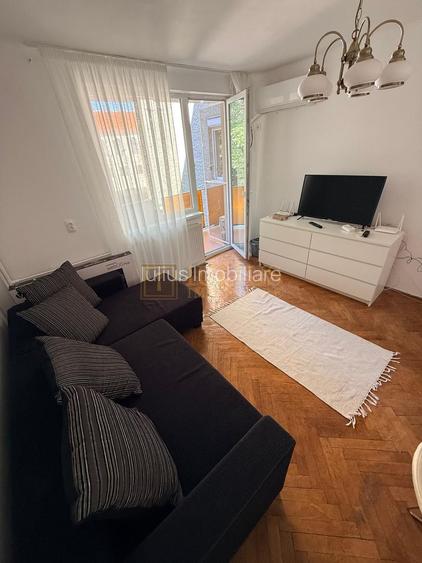 2 camere| vis a vis de Liceul Loga| zona superba, linistita| centrala proprie| - 2