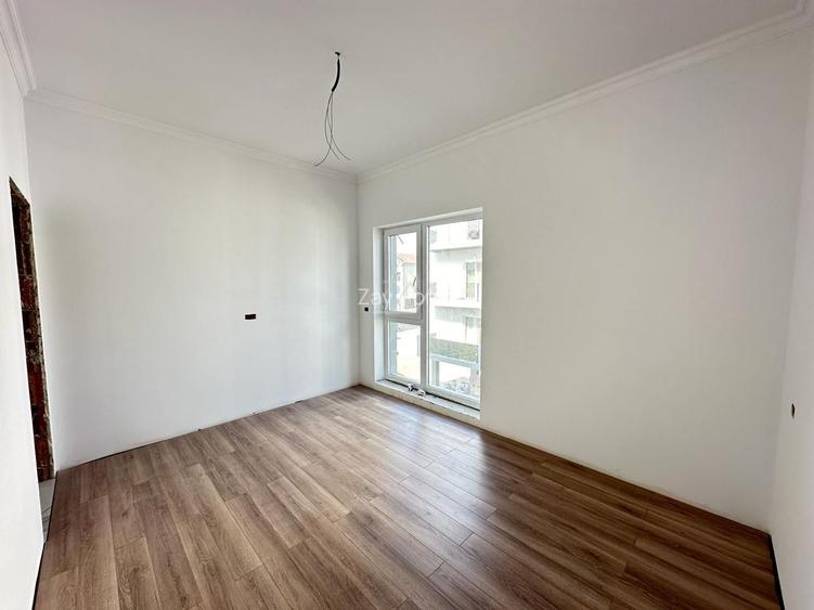 Etaj 1. Loc de parcare. Asfalt. - 4