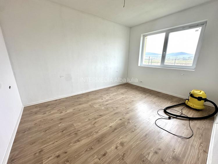 Casa Noua pe un nivel cu 4 camere cu terasa si toate utilitatile - 15