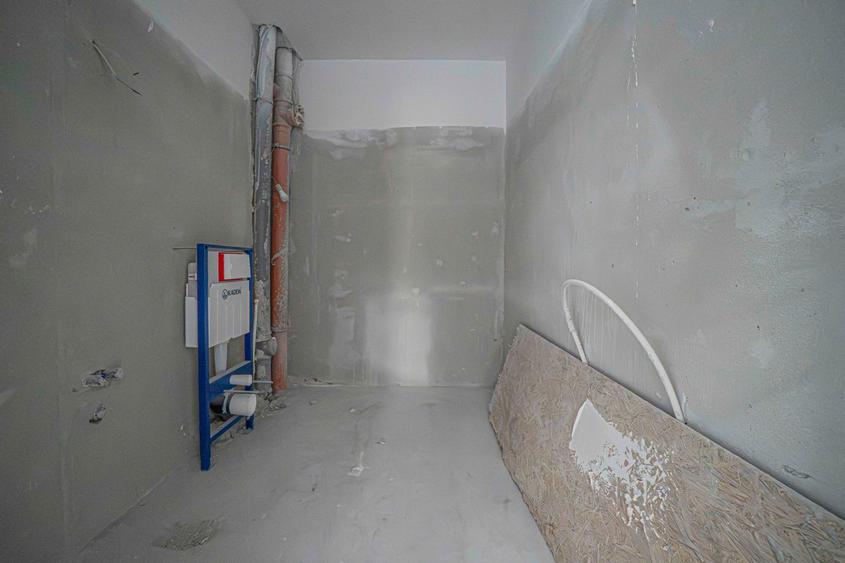 Tomis Nord - Vanzare apartament decomandat cu 3 camere, bloc nou.