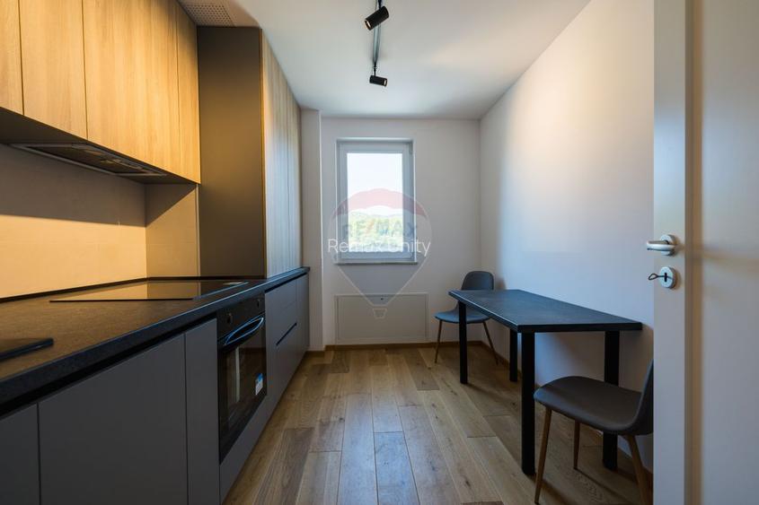 Apartament 3 camere de închiriat Urban Plaza Brașov, vedere Tâmpa - 2