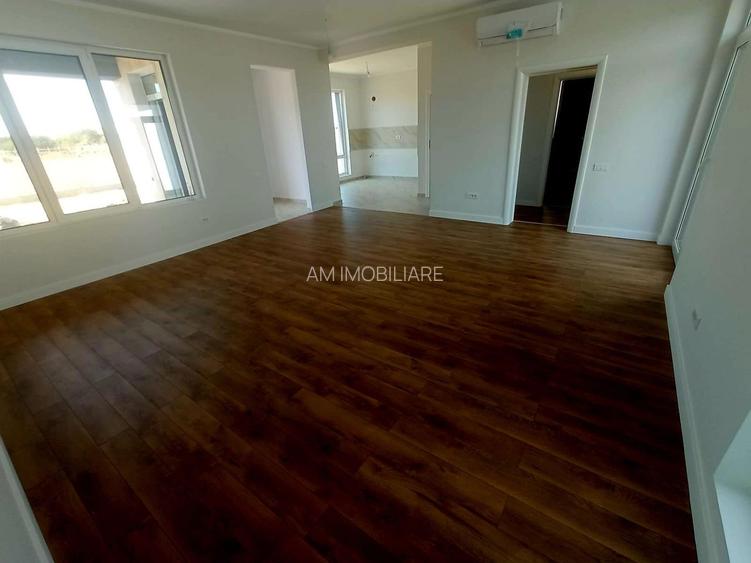 CASE INDIVIDUALE FORTULUI, TOATE UTILITATILE, PARCARE, COMISION 0% - 20