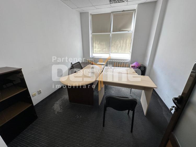 Spatiu parcare privata birouri/clinica/ Pacurari - 12