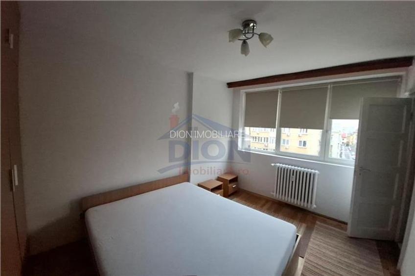 Gara de Nord  -  pe b-dul IG DUCA - 2 minute de metrou - 4