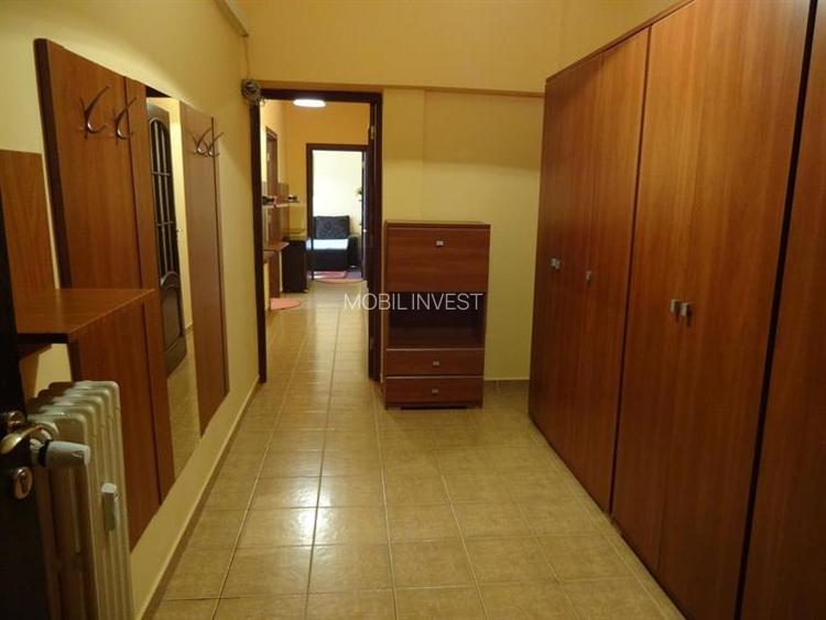 Piata Romana 2 camere mobilate - 2