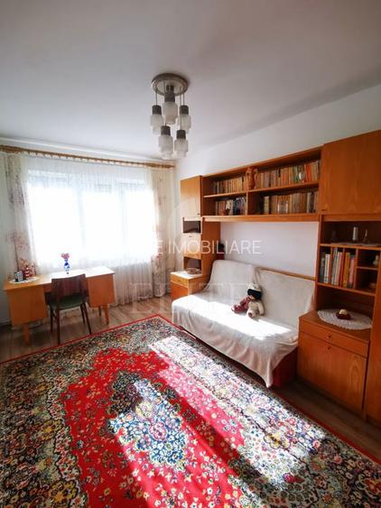 Apartament 4 camere în zona COMPLEX OLIMPIA - 3