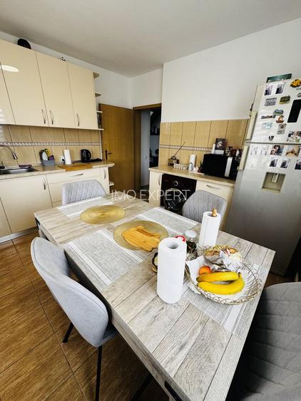 Apartament de vânzare cu 3 camere - 7