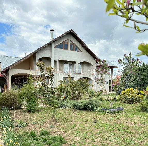 Vilă P+M cu 2300MP teren | 6 camere | 278MP | 30 min București - 13