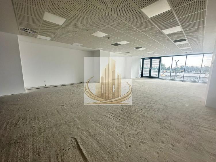 Spațiu comercial premium de mari dimensiuni – Fabrik Residence |