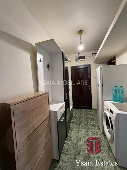 EXCLUSIVITATE -2 SEMIDECOMANDATE LA VANZARE - ZONA DORALY - - 17