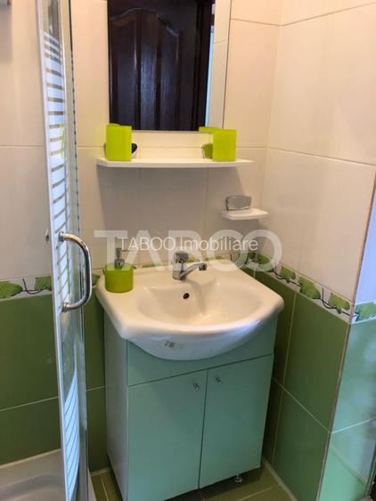 Casa cu 5 camere construita in 2012 in zona Vasile Aaron din Sibiu - 18