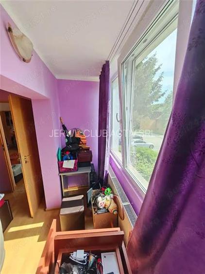 Ap. 2 camere, et. 1, Moroasa 1 - 5