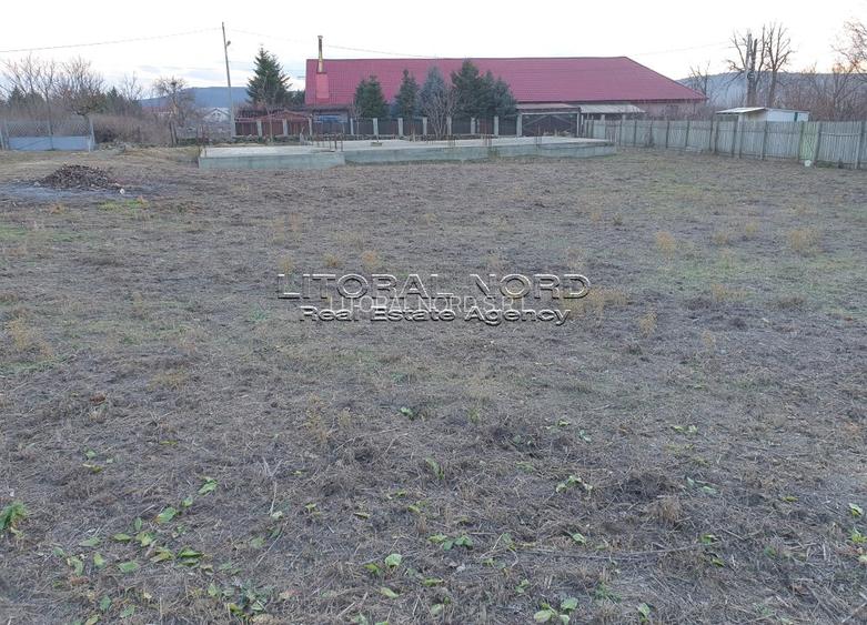 Crucea, teren 1.000mp,front stradal 20ml,cu fundatie P+M, proiect si autorizatie - 2