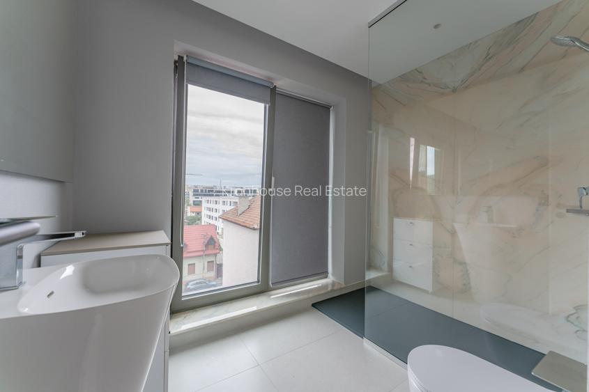 Apartament 3 camere cu vedere panoramica spre centrul vechi Brasov - 9