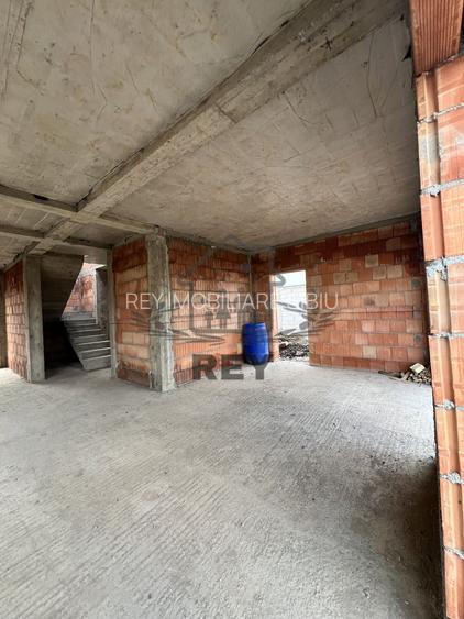 Casă single 4 camere / 500mp teren / Sura Mică / Sibiu - 12