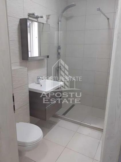 Apartament cu 2 camere, de inchiriat, Giroc - 8