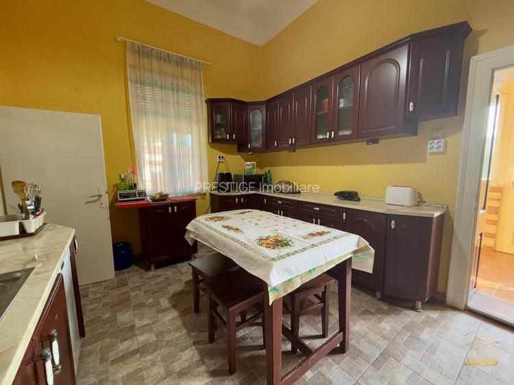 Casa cu 4 camere de vanzare in zona Ultracentrala - Salonta - Bihor - 23