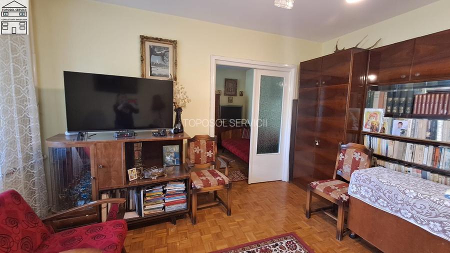 Apartament 3 camere, parter înalt – zona Sovata - 4
