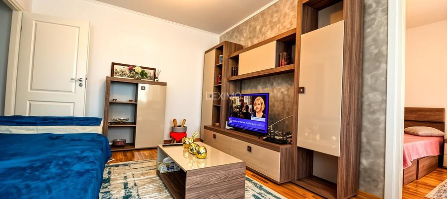Apartament  Ultracentral - Renovat Complet - Full Accesorizat ! - 3