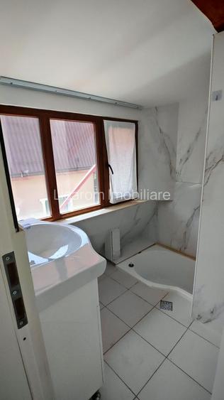 Vila 10 camere,pretabil compartimentare in 2 unitati separate,ASTRA. - 9