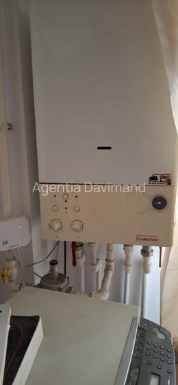 Inchiriez apartament pentru birouri si  locuit zona Comosariat . - 4