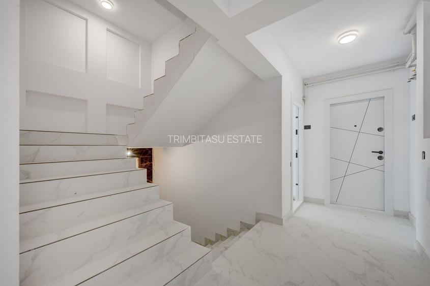 Apart.  cu CURTE ! Parcare + 2 BAI! In Prelungirea Ghencea! TVA inclus - 12
