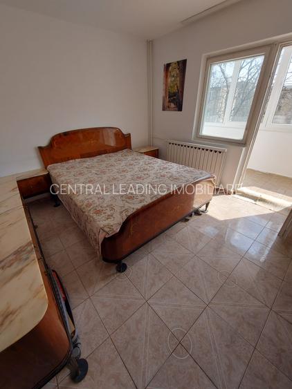 Vitan Mall strada Rarau - 15