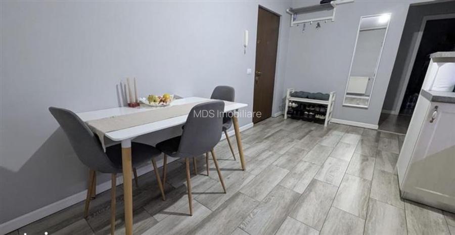 Decomandat etaj 1 cu 2 bai si 2 balcoane, mobilat si utilat - 3