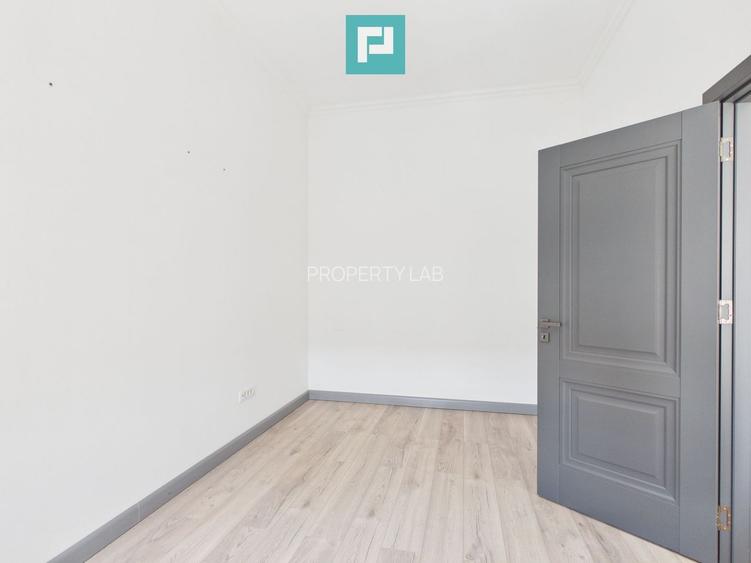 Spațiu central Jiga – birou sau locuință - 7