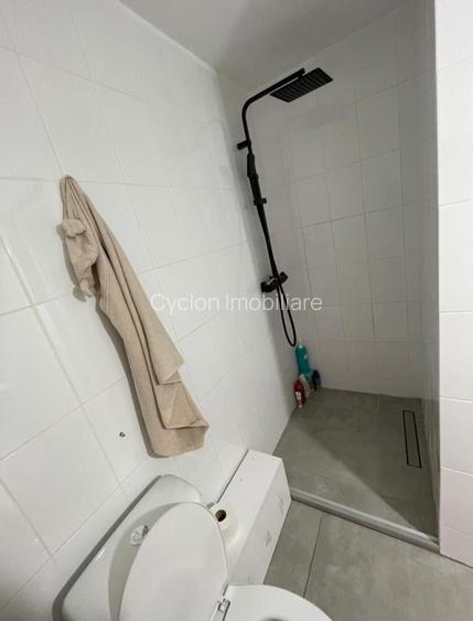 Vanzare ap cu 2 cam et 1/3 renovat, la intersectia Cal Ferentari cu Sos Salaj - 7
