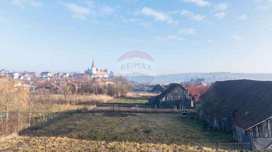 Comision 0%! 2 case Cincu, teren 2134mp, sura & curte libera - 34