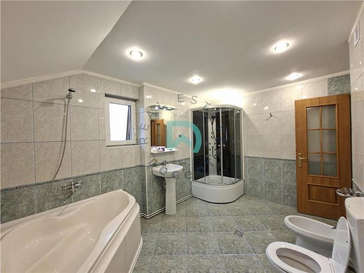 Apartament 3 camere Central, Brasov