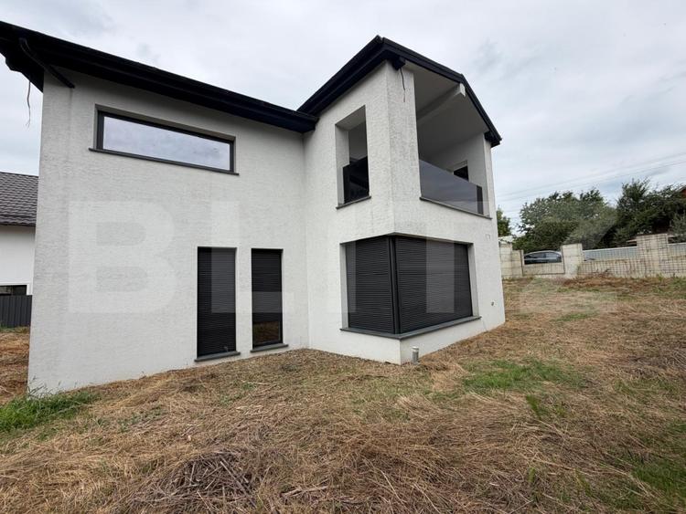 Casa individuala, 252 mp, teren, 800 mp, zona Burdujeni