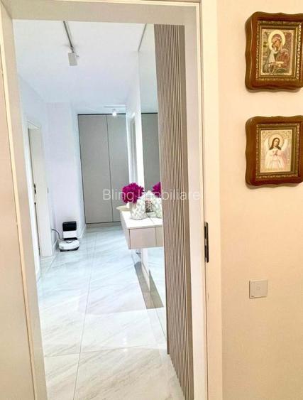 apartament,etaj intermediar si parcare,zona Sopor - 5