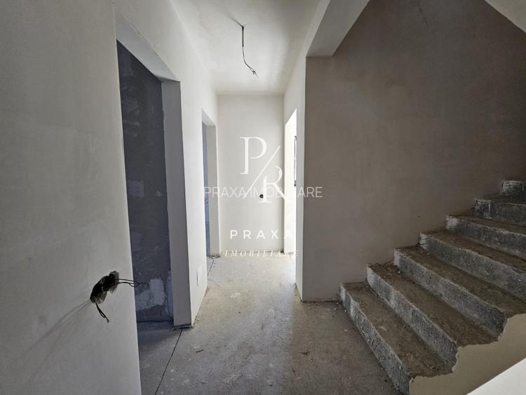 Case tip duplex intr-un ansamblu privat, garaj, Zona Tautiului! - 9