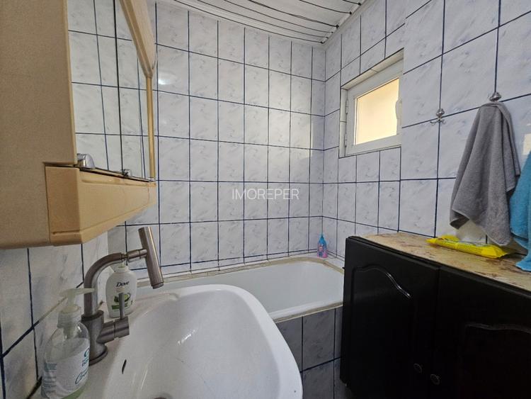 Vanzare Apartament 3 camere, Brancoveanu intersectie cu Nitu Vasile - 13