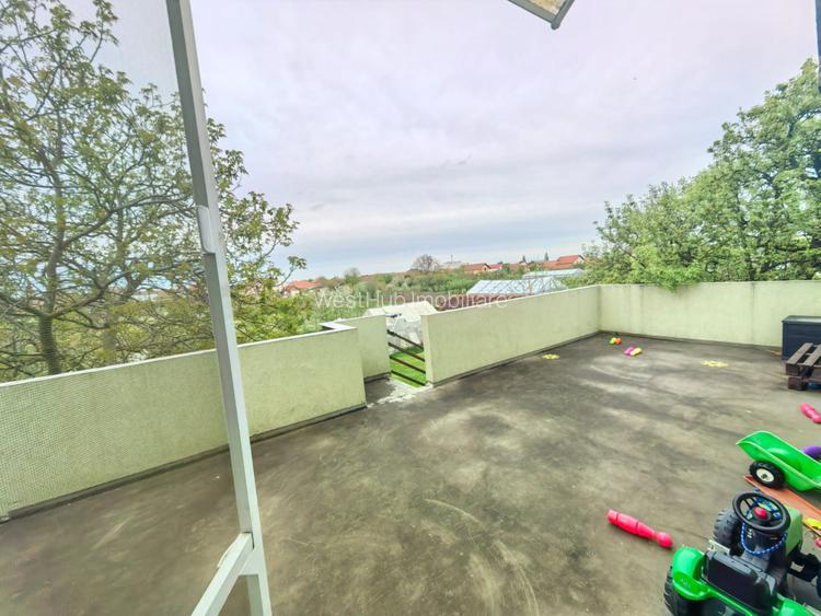 Casa Inedita , 300 mp utili, P+M,  5 bai, 6 dormitoare , 1975 mp teren,  Sacalaz - 20